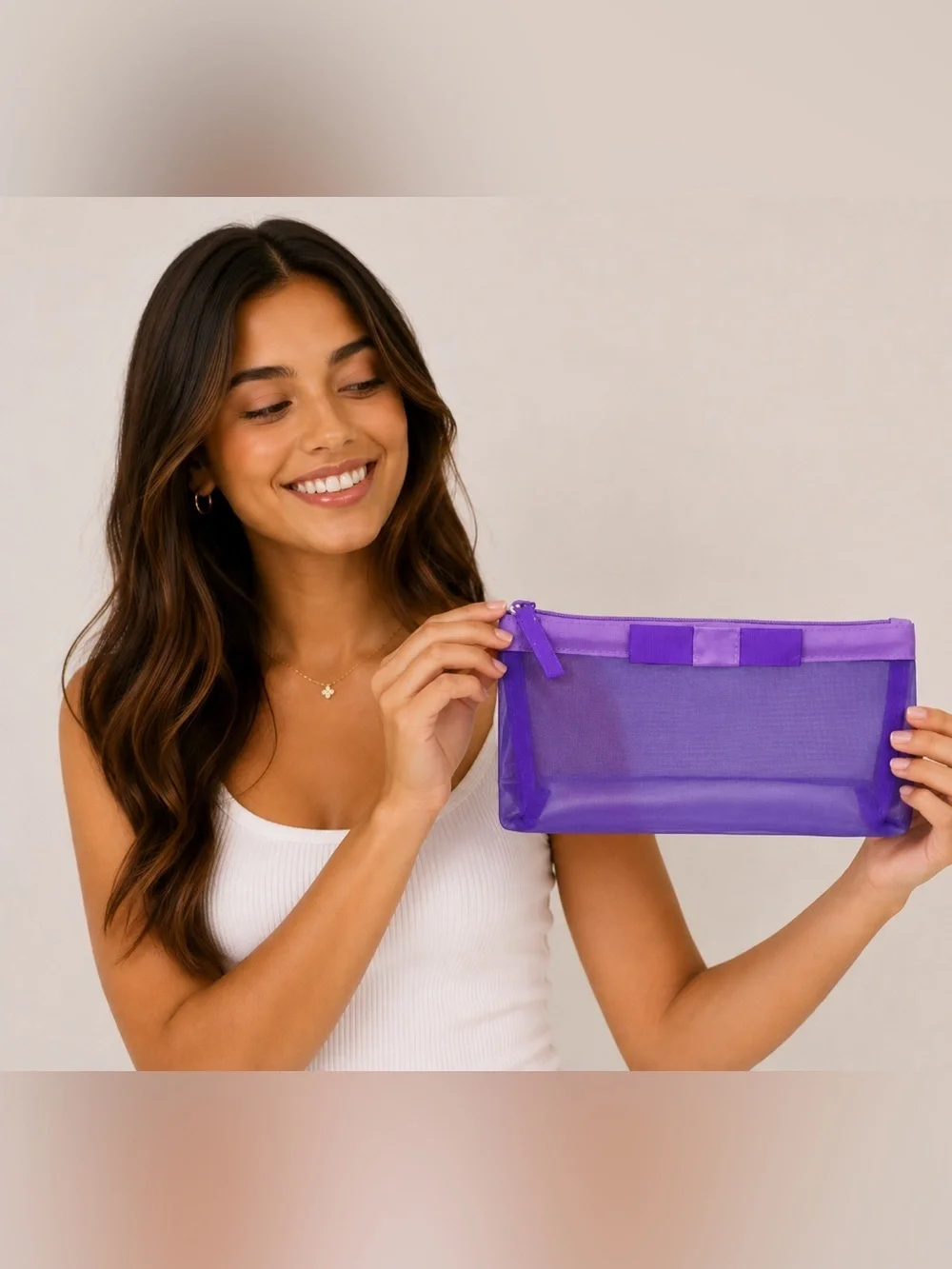 AVON WONDER BEAUTY MAKEUP BAG - PURPLE (NEW WITH TAG)